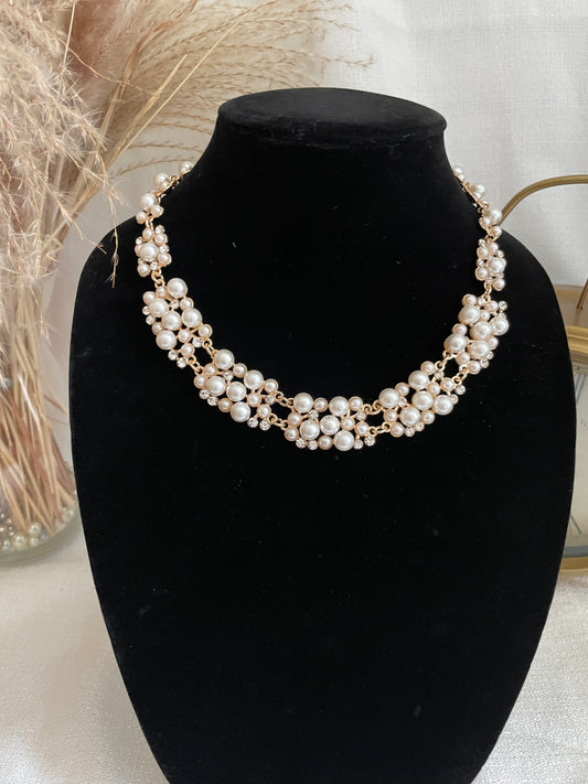 Formal-Necklace